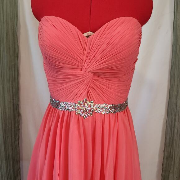 Cinderella Divine Coral Peach Pink Strapless Knee Length Fit n Flare Size 14 - Picture 2 of 5
